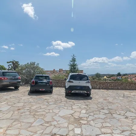 Trilo Con Giardino מונטה פטרוסו